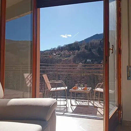 Casa Anna, View And Parking! Castiglione dʼIntelvi